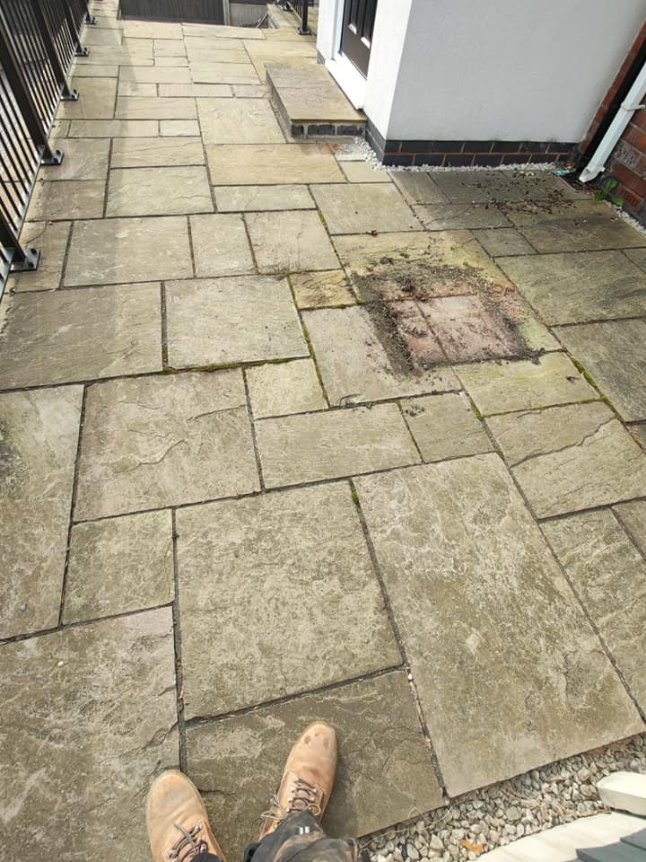 Carlton patio before RMS cleaning